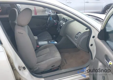 2011 Nissan Altima 2.5 from USA, damaged, VIN 1N4AL2AP8BC175395